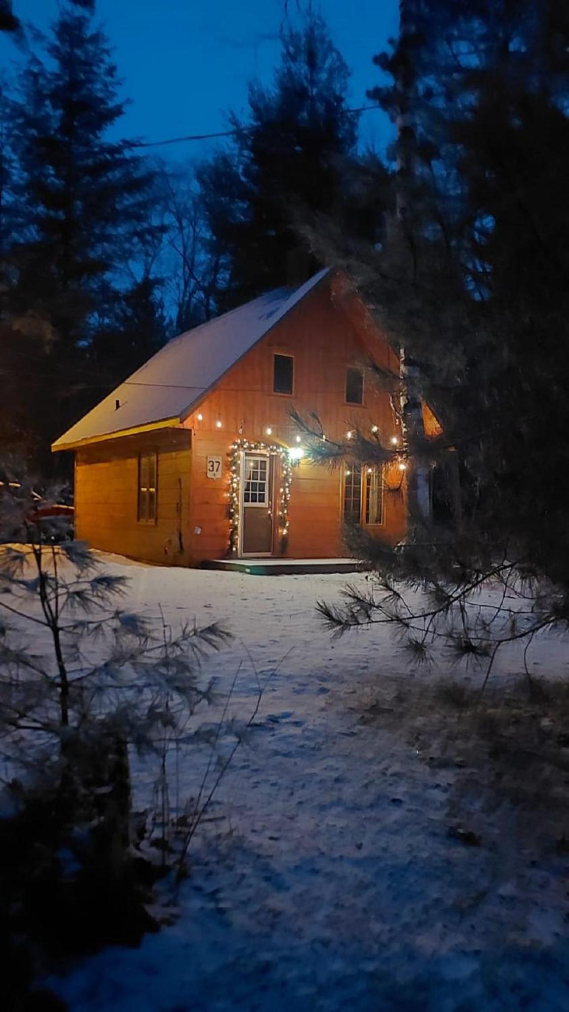 Les Chalets Sur Le Cap Saint Joachim Zewnętrze zdjęcie