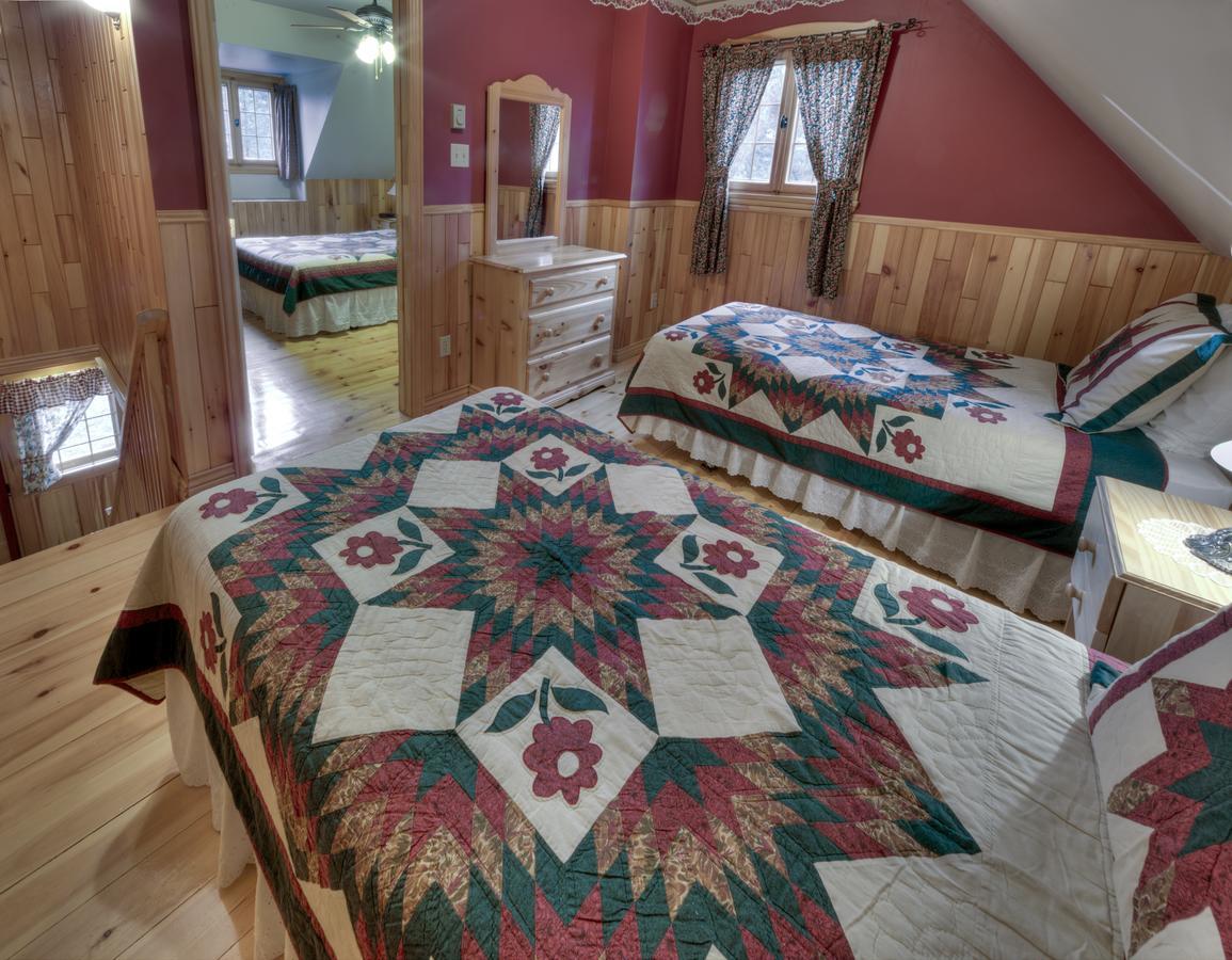 Les Chalets Sur Le Cap Saint Joachim Zewnętrze zdjęcie