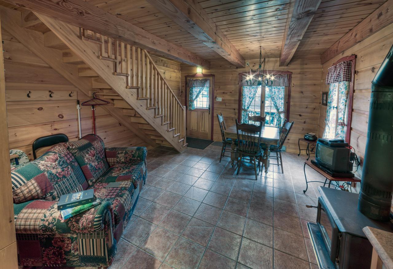 Les Chalets Sur Le Cap Saint Joachim Zewnętrze zdjęcie